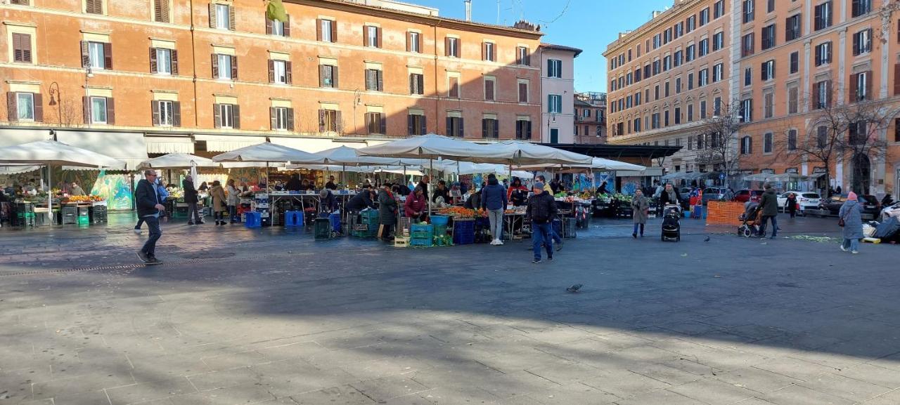 Alba Roma Holiday Home — Foto 1